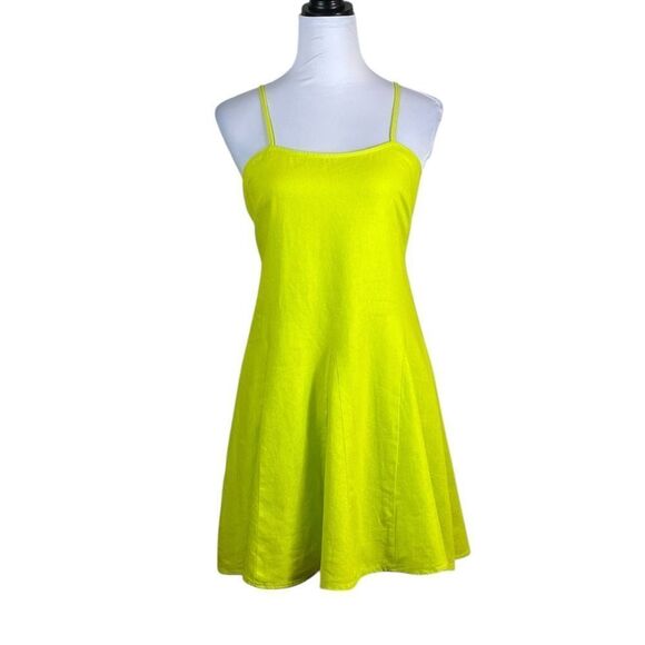 Universal Thread Vibrant Yellow Spaghetti Strap Dress, Size S, NWT - Picture 1 of 8